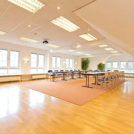 Flackl - Wirt Otel 3*
