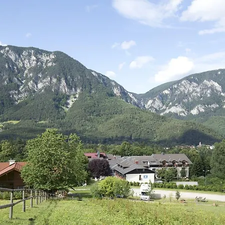 Flackl - Wirt Otel Reichenau an der Rax