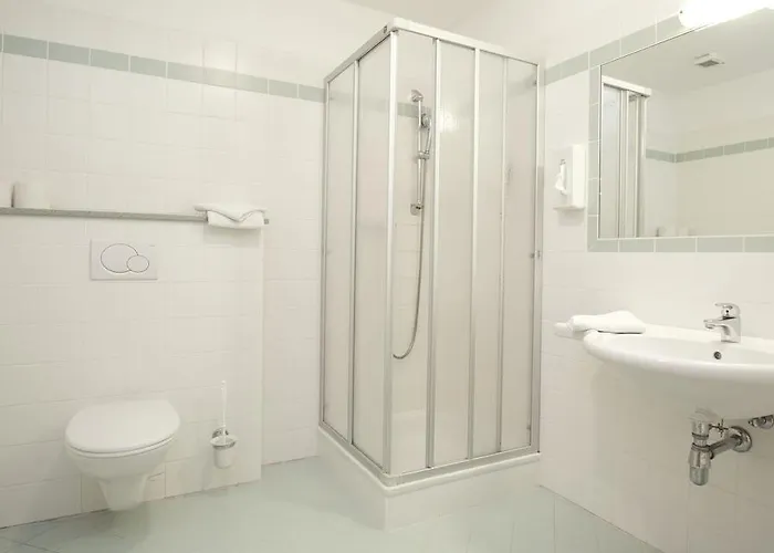 Flackl - Wirt Szálloda Reichenau