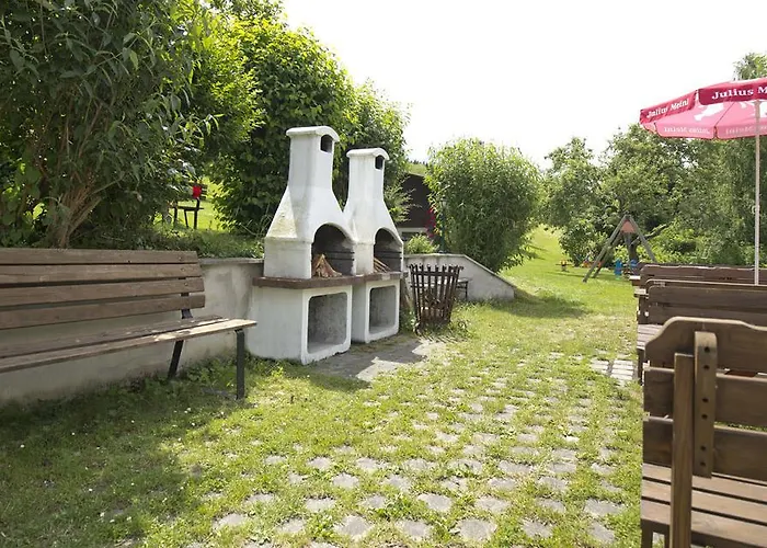 Flackl - Wirt Szálloda